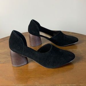 NWOT Sbicca Vintage Collection Black Leather Chunky Heels